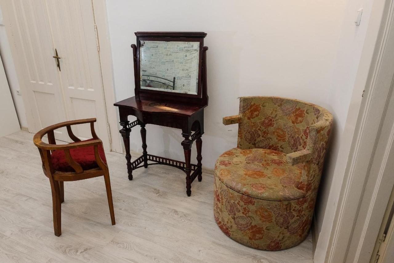 Ferienwohnung Szorcsik Haz 1913 Senta Exterior foto